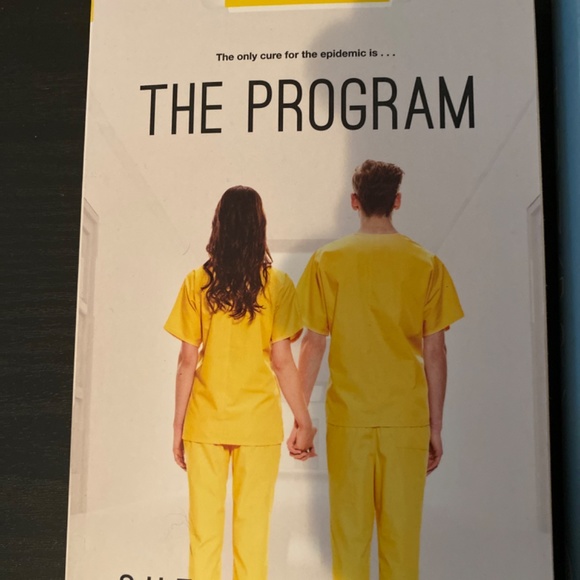 Book bundle! - Picture 2 of 6